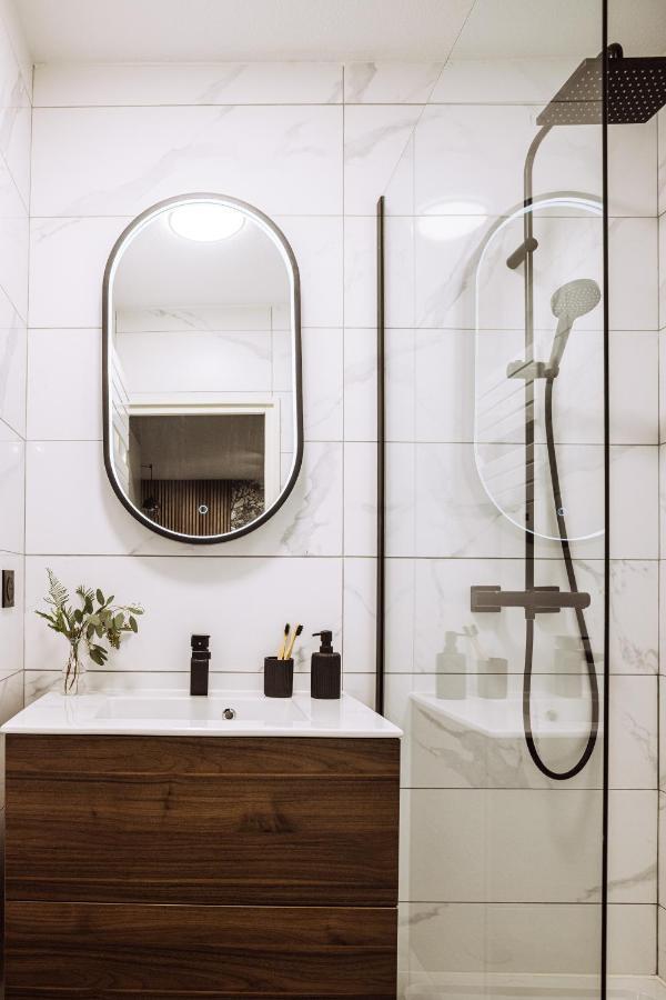 Apartamento Henri IV - 2 Pieces - Parking Gratuit Billere Exterior foto